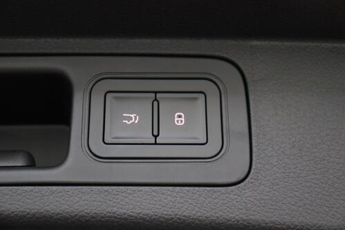 BYD Seal U COMFORT 71.8 kWh + A/T + GPS + LEDER + CARPLAY + CAMERA + PDC + CRUISE(ACC) + PANO DAK + ALU 19