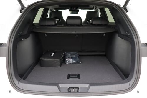 BYD Seal U COMFORT 71.8 kWh + A/T + GPS + LEDER + CARPLAY + CAMERA + PDC + CRUISE(ACC) + PANO DAK + ALU 19