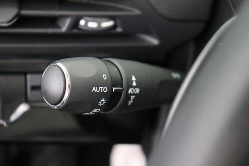 CITROEN C4 SpaceTourer FEEL 1.2 PURETECH  EAT8  + 7PL. + A/T + GPS + CARPLAY + PDC + CRUISE + ALU 16