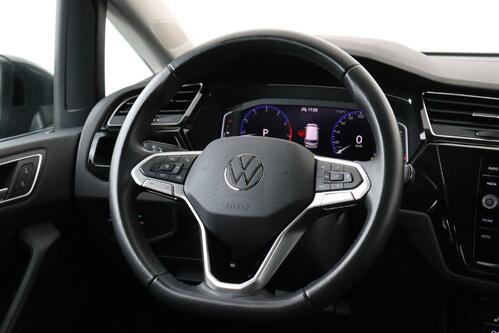 VOLKSWAGEN Touran TRENDLINE 1.5TSI DSG7 + 7PL. + CARPLAY + CRUISE (ACC) + STOF/ALCANTARA + ALU 16