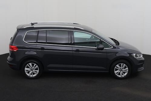 VOLKSWAGEN Touran TRENDLINE 1.5TSI DSG7 + 7PL. + CARPLAY + CRUISE (ACC) + STOF/ALCANTARA + ALU 16