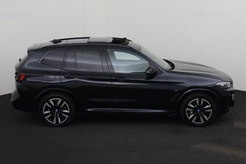 BMW iX3 M-SPORT 80 kWh + CARPLAY + GPS + CAMERA + PDC + CRUISE (ACC) + PANO + LEDER + ALU 19