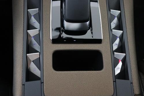 DS AUTOMOBILES DS 7 Crossback SO CHIC + CARPLAY + GPS + CAMERA + PDC + CRUISE + ALU 