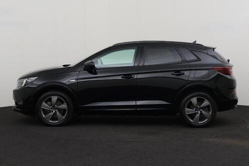 OPEL Grandland X 1.6i  PHEV + A/T + GPS + CARPLAY + LEDER/ALCANTARA + CAMERA + PDC + CRUISE + ALU 