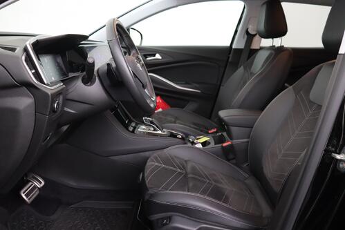 OPEL Grandland X 1.6i  PHEV + A/T + GPS + CARPLAY + LEDER/ALCANTARA + CAMERA + PDC + CRUISE + ALU 