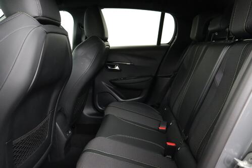 PEUGEOT 208 GT-LINE  1.2 PURETECH + A/T + GPS + CARPLAY + CAMERA + HALF/LEDRE + PDC + CRUISE + ALU 