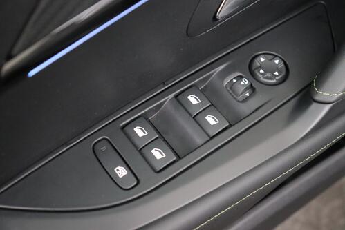 PEUGEOT 208 GT-LINE  1.2 PURETECH + A/T + GPS + CARPLAY + CAMERA + HALF/LEDRE + PDC + CRUISE + ALU 