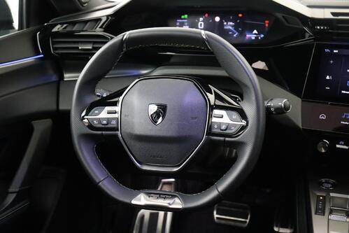 PEUGEOT 308  GT- LINE  1.2 PURETECH EAT8 + A/T + GPS + CAMERA + PDC + CRUISE(ACC) + ALU 