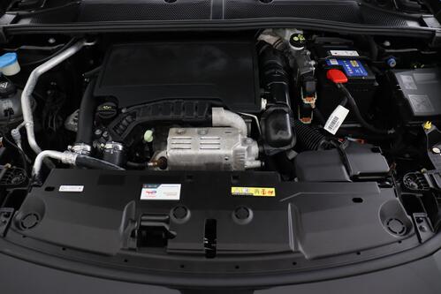 PEUGEOT 308  GT- LINE  1.2 PURETECH EAT8 + A/T + GPS + CAMERA + PDC + CRUISE(ACC) + ALU 