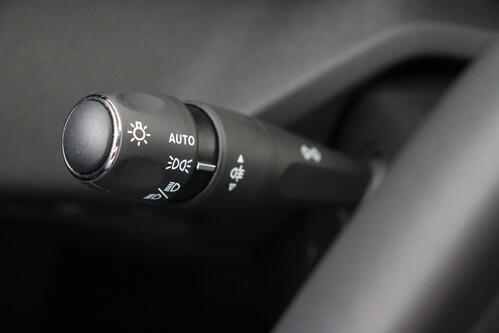 PEUGEOT 408  ALLURE GT-LINE 1.6 PHEV  EAT8 + A/T + GPS + CARPLAY + CAMERA + HALF/LEDER + PDC + CRUISE(ACC) + ALU 17