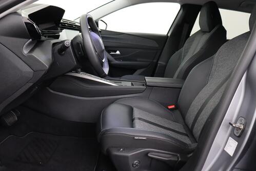 PEUGEOT 408  ALLURE GT-LINE 1.6 PHEV  EAT8 + A/T + GPS + CARPLAY + CAMERA + HALF/LEDER + PDC + CRUISE(ACC) + ALU 17