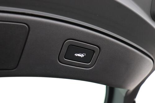 JAGUAR F-Type P300 Coupé R-Dynamic RWD