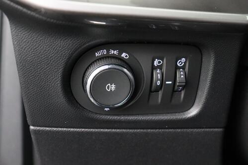 OPEL Mokka 1.2 TURBO MT S/S + GPS + CARPLAY + CAMERA + PDC + CRUISE + ALU 