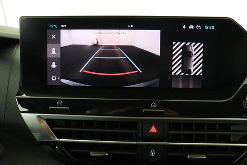 CITROEN C4 1.2 PURETECH + A/T + GPS + CARPLAY + CAMERA + PDC + CRUISE + HALF/LEDER + ALU 18