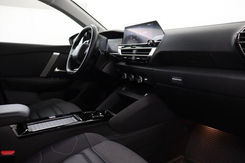 CITROEN C4 1.2 PURETECH + A/T + GPS + CARPLAY + CAMERA + PDC + CRUISE + HALF/LEDER + ALU 18