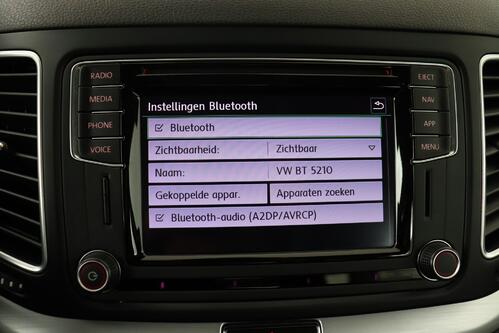 VOLKSWAGEN Sharan COMFORTLINE 1.4 TSI + 7 PL. + GPS + PDC + ALU 16