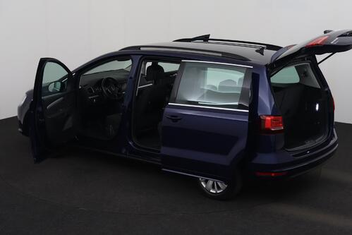VOLKSWAGEN Sharan COMFORTLINE 1.4 TSI + 7 PL. + GPS + PDC + ALU 16