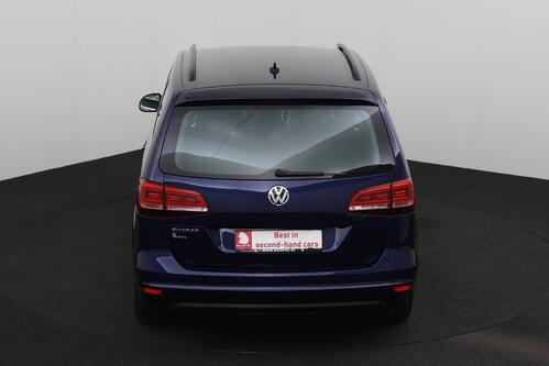 VOLKSWAGEN Sharan COMFORTLINE 1.4 TSI + 7 PL. + GPS + PDC + ALU 16