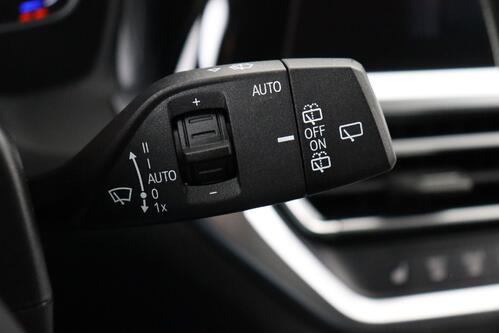 BMW 320 TOURING  iA + PDC + CRUISE + HALF/LEDER + ALU 17 + TREKHAAK 