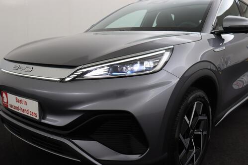 BYD ATTO 3 COMFORT 60.5 kWh  + A/T + GPS + LEDER + CARPLAY + CAMERA + PDC + CRUISE + PANO DAK + ALU