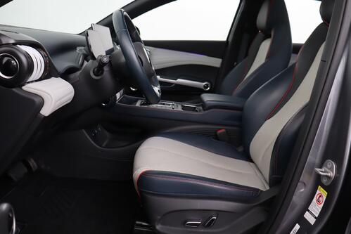 BYD ATTO 3 COMFORT + A/T + GPS + LEDER + CAMERA + PDC + PANO DAK + CRUISE(ACC) + ALU 18