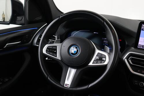 BMW X3 30 e iA M-SPORT XDRIVE PHEV + CARPLAY + GPS + CAMERA + PDC + CRUISE (ACC) + PANO + LEDER + ALU 20