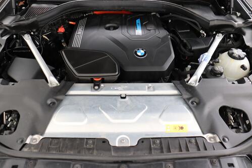 BMW X3 M-SPORT X-DRIVE 30 e-iA + GPS + LEDER + CARPLAY + CAMERA + PDC + PANO DAK + CRUISE(ACC) + ALU 20