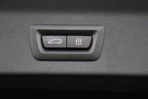 BMW X3 M-SPORT X-DRIVE 30 e-iA + GPS + LEDER + CARPLAY + CAMERA + PDC + PANO DAK + CRUISE(ACC) + ALU 20