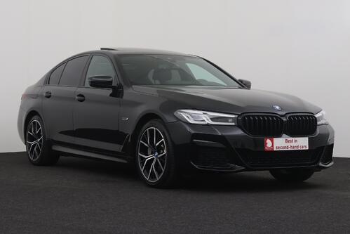 BMW 530 e iA M-SPORT XDRIVE PHEV + CARPLAY + GPS + CAMERA + PDC + CRUISE + LEDER + SCHUIFDAK + ALU 19