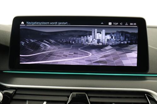 BMW 530 e iA M-SPORT XDRIVE PHEV + CARPLAY + GPS + CAMERA + PDC + CRUISE + LEDER + SCHUIFDAK + ALU 19