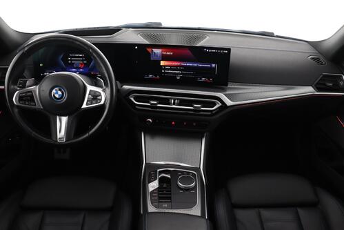 BMW 320 e TOURING SPORT iA  M-SPORT + GPS + LEDER + CARPLAY + CAMERA + PDC + CRUISE + PANO DAK + ALU 18