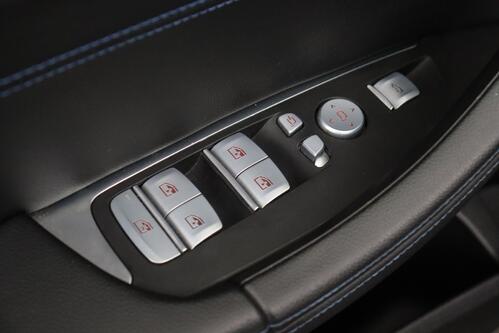 BMW X3 X-DRIVE 30 e IA M-SPORT + GPS + LEDER + CARPLAY + CAMERA + PDC + CRUISE(ACC) + PANO DAK + ALU 