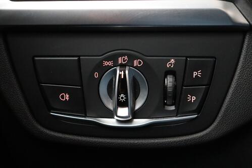 BMW X3 X-DRIVE 30 e IA M-SPORT + GPS + LEDER + CARPLAY + CAMERA + PDC + CRUISE(ACC) + PANO DAK + ALU 