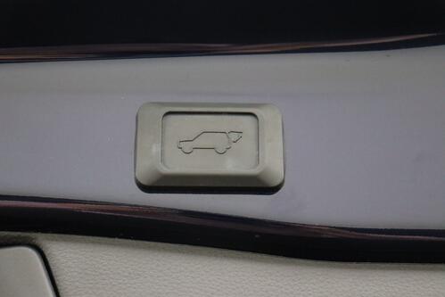 TOYOTA RAV4 PREMIUM PLUS 2.5i  HYBRID LITHIUM + A/T + GPS + LEDER + CAMERA + PDC + CRUISE + PANO DAK + ALU 