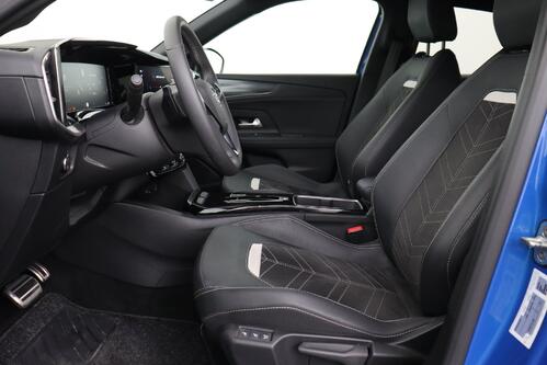 OPEL Mokka ULTIMATE 1.2 TURBO STAT STOP AT8 + CARPLAY + CAMERA + PDC + CRUISE + HALF-LEDER + ALU 
