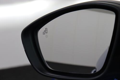 OPEL Mokka ULTIMATE 1.2 TURBO STAT STOP AT8 + CARPLAY + CAMERA + PDC + CRUISE + HALF-LEDER + ALU 