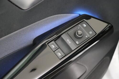 VOLKSWAGEN ID.3 PURE PERFORMANCE 45 kWh  + CARPLAY + GPS + PDC + ALU 