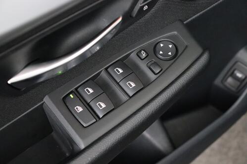 BMW 218 GRAN TOURER + 7 PL. + GPS + PDC + CRUISE + PANO + ALU 