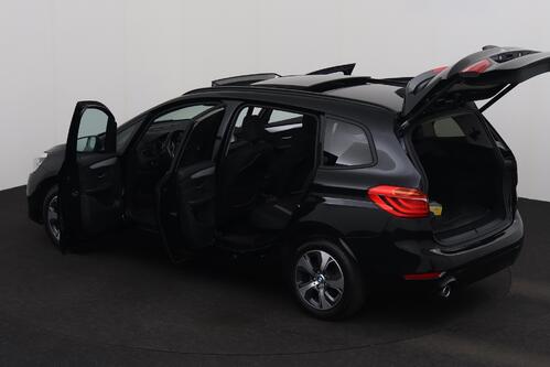 BMW 218 GRAN TOURER + 7 PL. + GPS + PDC + CRUISE + PANO + ALU 