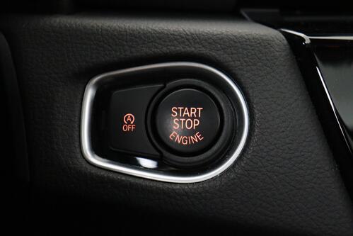 BMW 218 GRAN TOURER + 7 PL. + GPS + PDC + CRUISE + PANO + ALU 