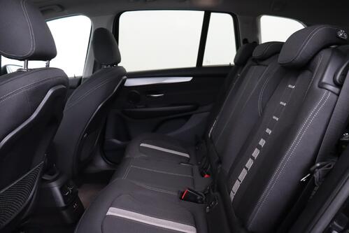 BMW 218 GRAN TOURER + 7 PL. + GPS + PDC + CRUISE + PANO + ALU 