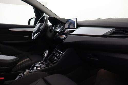 BMW 218 GRAN TOURER + 7 PL. + GPS + PDC + CRUISE + PANO + ALU 