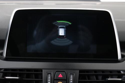 BMW 218 GRAN TOURER + 7 PL. + GPS + PDC + CRUISE + PANO + ALU 
