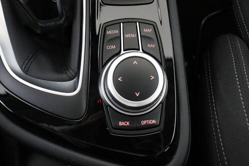 BMW 218 GRAN TOURER + 7 PL. + GPS + PDC + CRUISE + PANO + ALU 