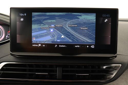 PEUGEOT 3008 1.2 T HYBRID 145 e-DCS6 GT-LINE + A/T + GPS + CARPLAY + CAMERA + PDC + CRUISE + HALF/LEDER + ALU 18