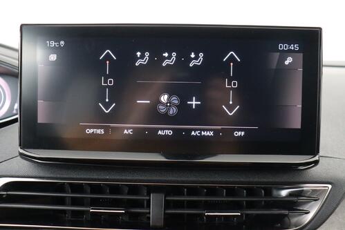 PEUGEOT 3008 1.2 T HYBRID 145 e-DCS6 GT-LINE + A/T + GPS + CARPLAY + CAMERA + PDC + CRUISE + HALF/LEDER + ALU 18