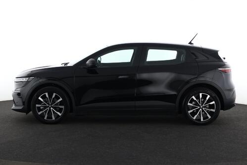 RENAULT Megane E-Tech *EVOLUTION ER EV60 SUPER CHARGE 60 kWh + A/T + GPS + CARPLAY +CAMERA + PDC + CRUISE(ACC) + ALU 18