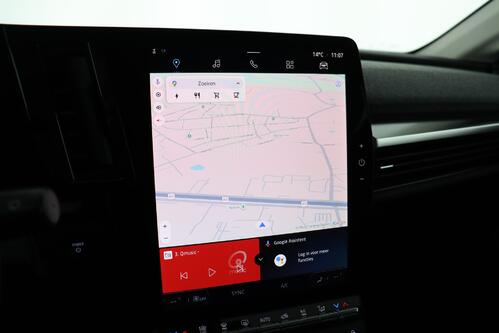 RENAULT Megane E-Tech *EVOLUTION ER EV60 SUPER CHARGE 60 kWh + A/T + GPS + CARPLAY + CAMERA + PDC + CRUISE (ACC) + ALU 18