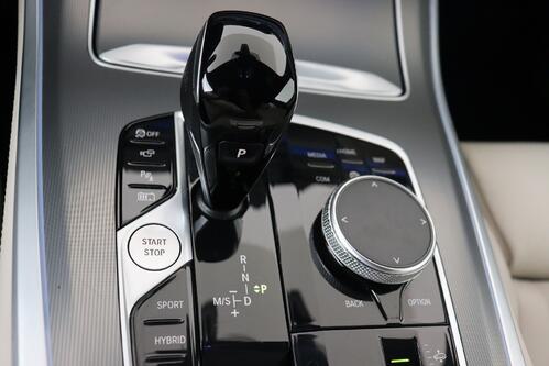 BMW X5 XDRIVE 45e iA M-SPORT + GPS + LEDER + CARPLAY + CAMERA + PDC + CRUISE(ACC) + ALU 22 + TREKHAAK 