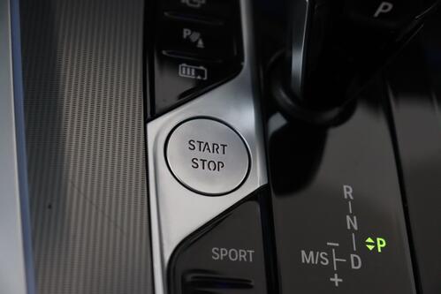 BMW X5 XDRIVE 45e iA M-SPORT + GPS + LEDER + CARPLAY + CAMERA + PDC + CRUISE(ACC) + ALU 22 + TREKHAAK 